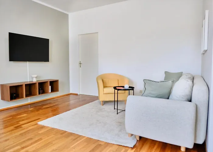 Bright Top-floor Near Naschmarkt Apartamento *