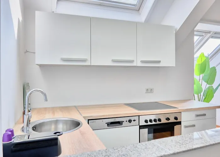 Bright Top-floor Near Naschmarkt Apartamento *