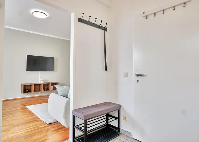 Apartamento Bright Top-floor Near Naschmarkt *